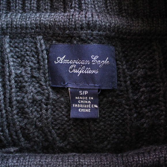 American Eagle Outfitters Womens Pullover Sweater Gray Long Sleeve Cowl Neck S - Picture 7 of 7